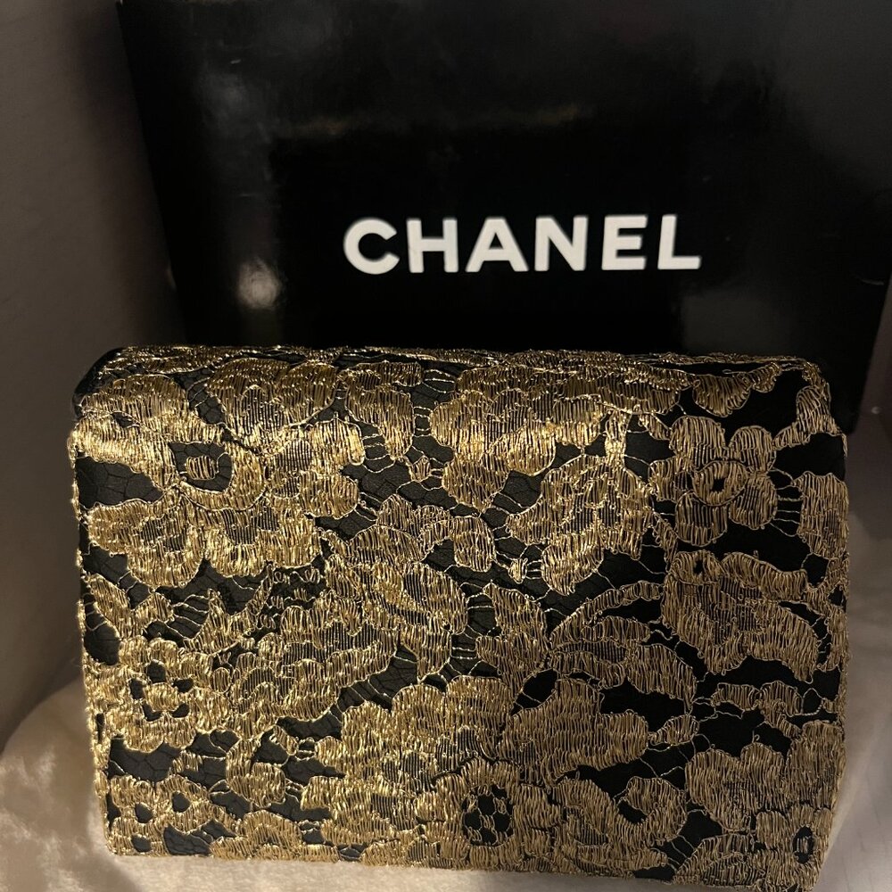Rare 1989 S1. Vintage Chanel Gold Metallic Guipure Lace Bag. Lagerfeld Era NWOT - Picture 3 of 17